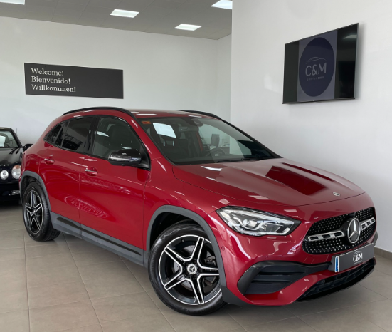 
								MERCEDES-BENZ CLASE GLA full									