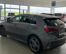 
										MERCEDES-BENZ CLASE A250e full									