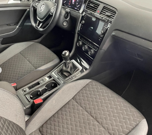 
								VOLKSWAGEN GOLF full									