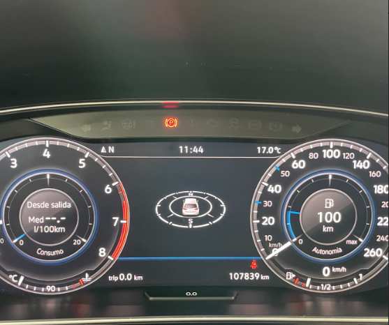 
								VOLKSWAGEN GOLF full									