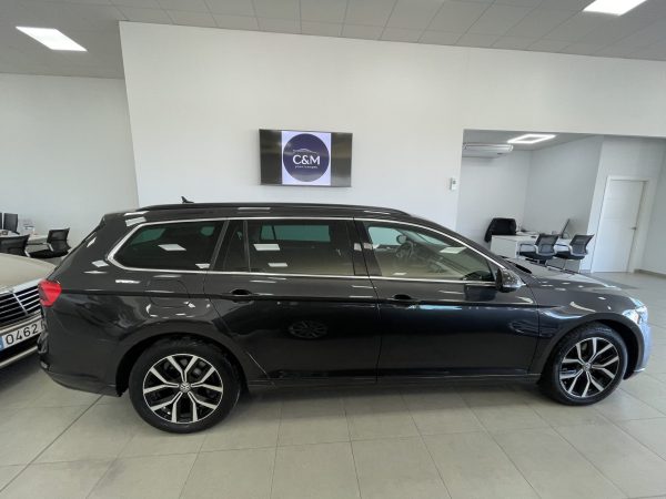 Volkswagen Passat Variant 2020 - Imagen 5