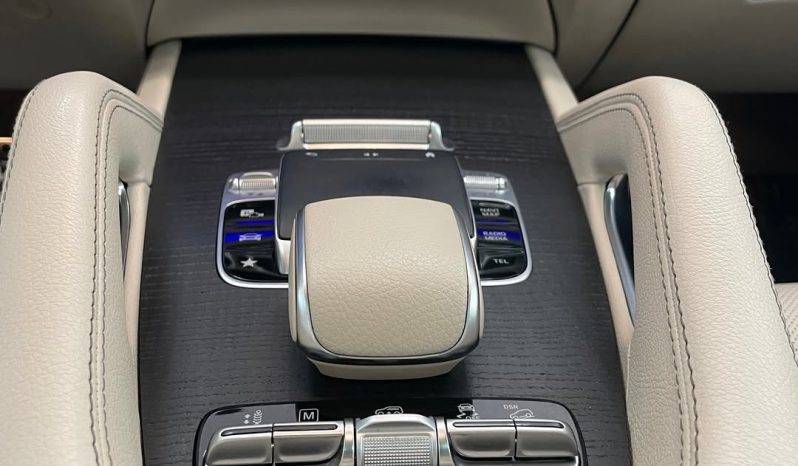 
								MERCEDES-BENZ GLS 400d full									