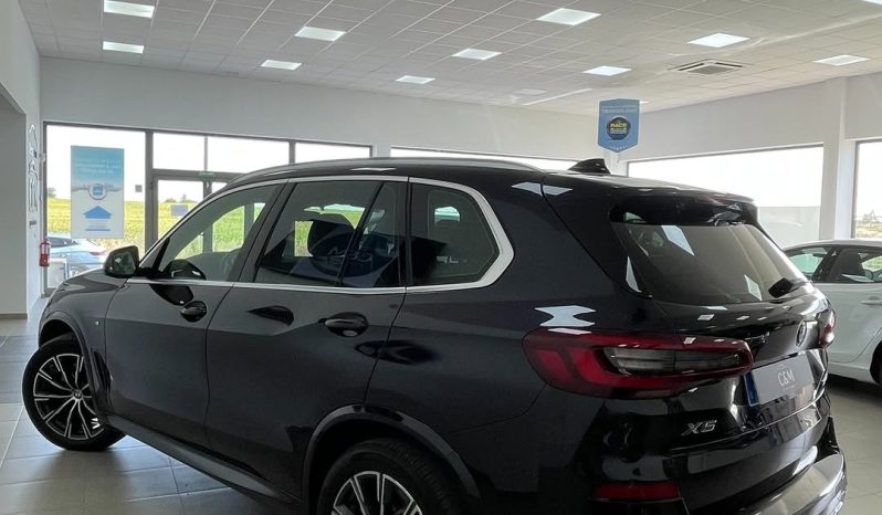 
								BMW X5 XDRIVE 30d MHEV full									